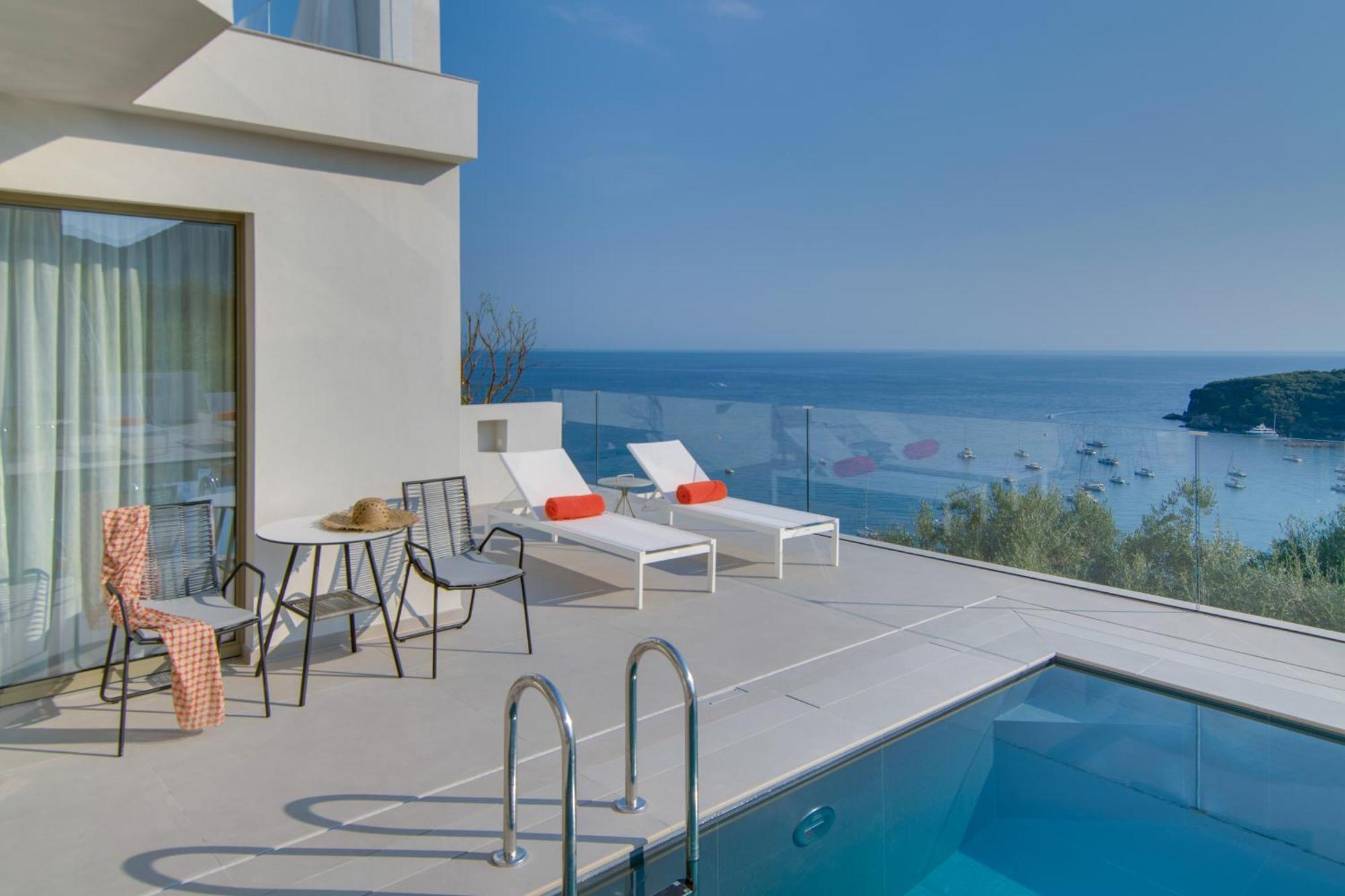 Livinghome Suites Parga Exteriér fotografie