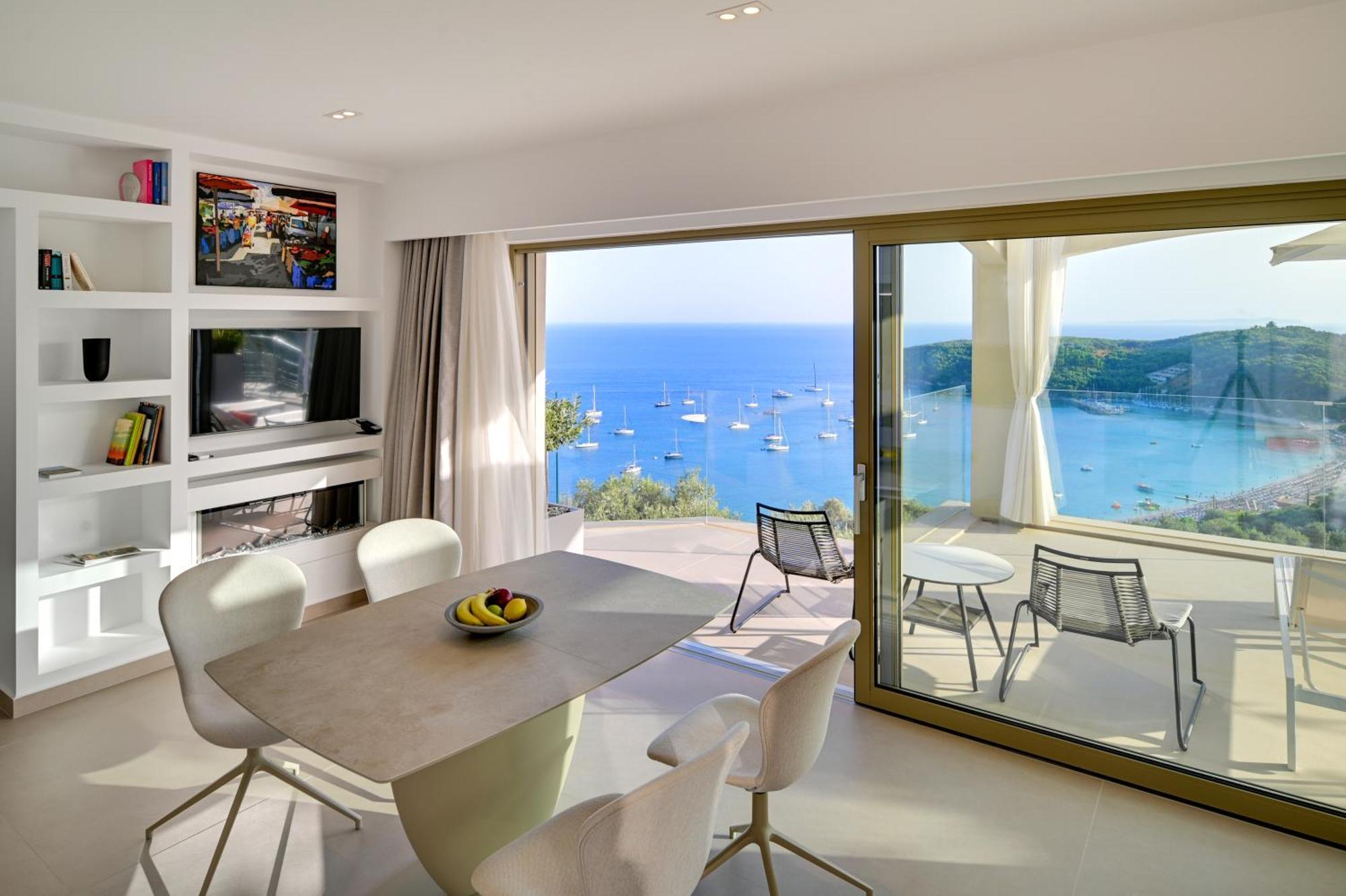 Livinghome Suites Parga Exteriér fotografie