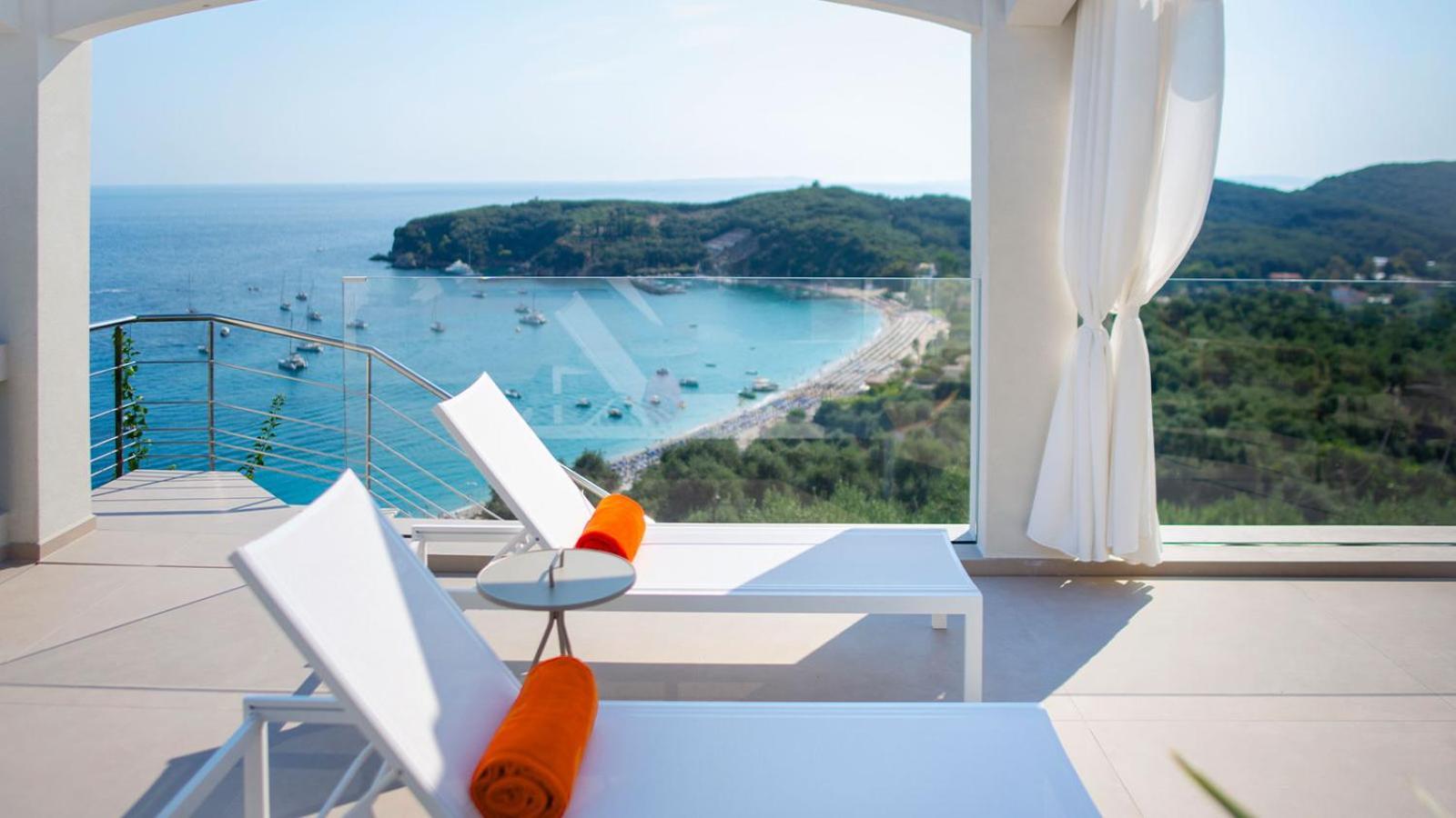 Livinghome Suites Parga Exteriér fotografie